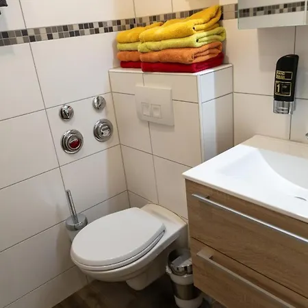 Appartamento Neu! Reiterhof Finkenmuehle Wicky Mit Balkon Weißenstadt